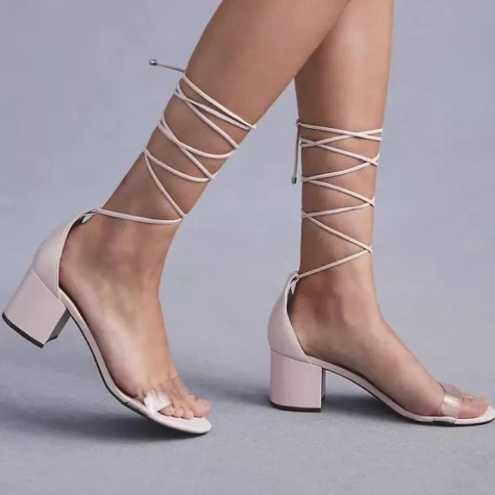 NWT Schutz Jessie Mid Block Heel in Rose Beige Size 7